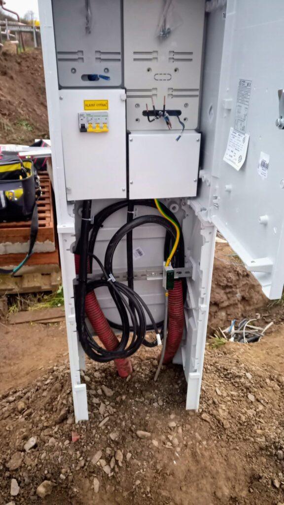 Montáž elektrickej prípojky | Stožok | Electric-mont
